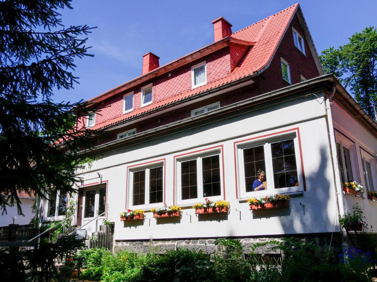 Herberge Zur Rose Brotterode Exterior foto